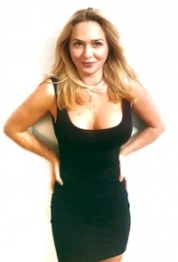 Eni sv&eacute;dmassz&aacute;zsa Zugl&oacute;ban