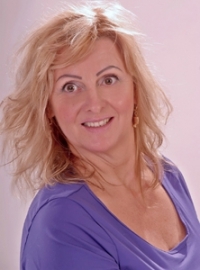 Aniko laz&iacute;t&oacute; massz&aacute;zsa X.ker